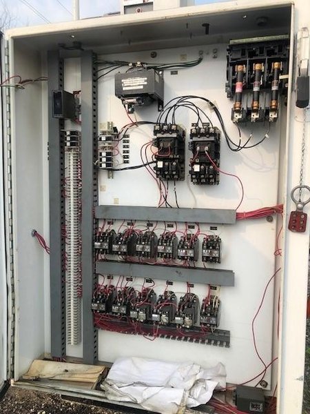 MAREN 423 LEGACY SERIES CLOSED DOOR BALER STOCK #2813