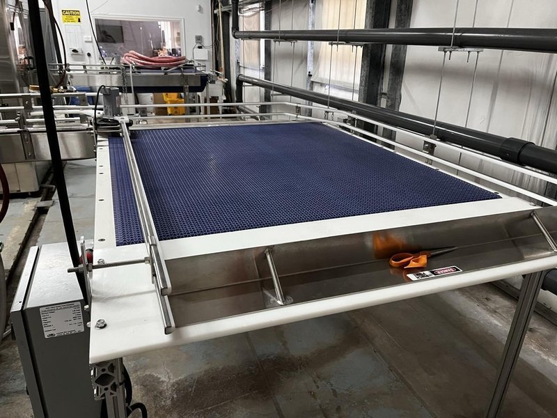 Norland International Complete line with (2) GlassPak66 Monoblock Systems (16oz and 25 Oz)  for Glass or Aluminum with Fluid Solutions 3 Head ROPP Capper, 2020: