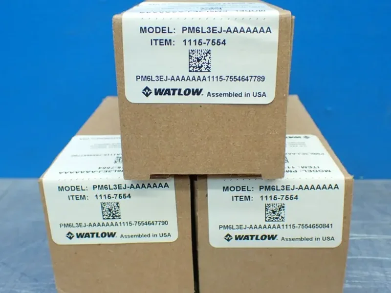 WATLOW 3 PANEL MOUNT PROCESS CONTROLLERS  -  PM6L3EJ-AAAAAAA