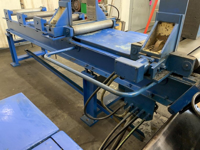 18" X 20" MARVEL MODEL #81APC II VERTICAL BAND SAW: STOCK #80861