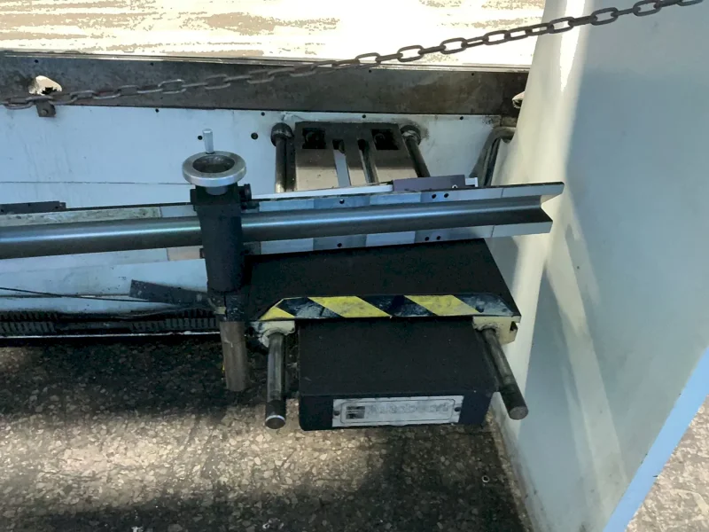 PIRANHA 95 TONS PRESS BRAKE