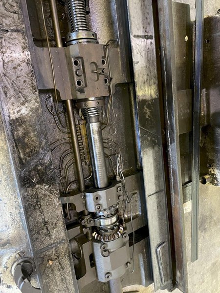 #4 CINCINNATI TABLE TYPE HORIZONTAL MILLING MACHINE: YOBRO #25675
