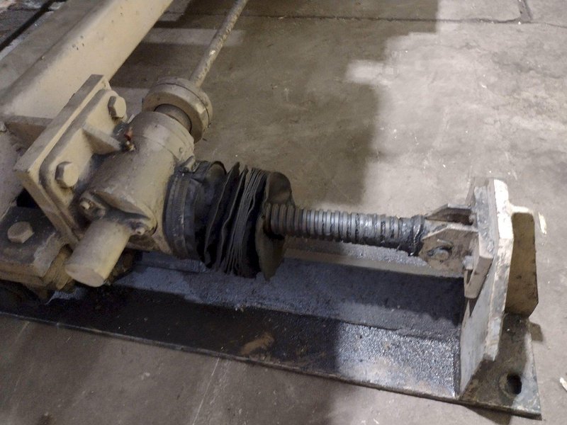 10 STAND X 2.5&quot; X 21&quot; KANE &amp; ROACH MODEL #2ST-CRFM ADJUSTABLE WIDTH &quot;C &amp; Z PROFILE&quot; ROLLFORMER: STOCK #11366