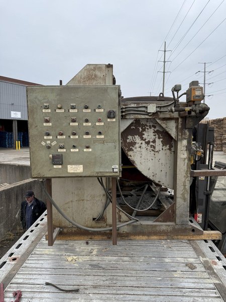 2009 Midan Industries 1000# motorized nose pour furnace with gas system , blower and controls