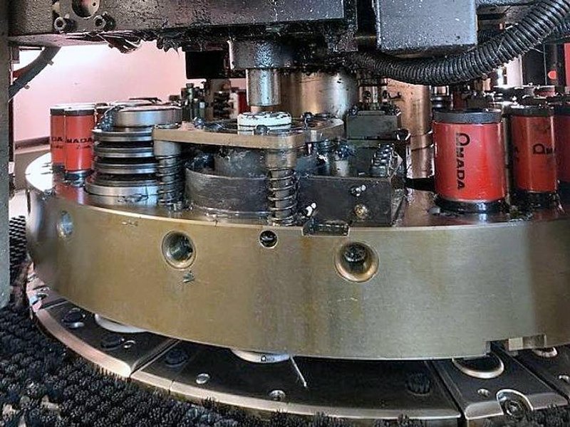 Amada AC255 NT (2008) AC Servo Turret