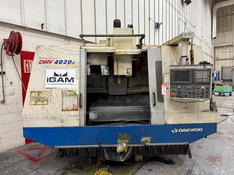 2002 DOOSAN DMV-4020D CNC VERTICAL MACHINING CENTER USED
