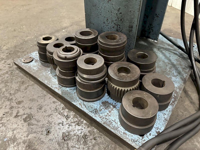 LOCKFORMER MODEL # 530-P-20 BEADING &amp; FLARING MACHINE: STOCK #77592