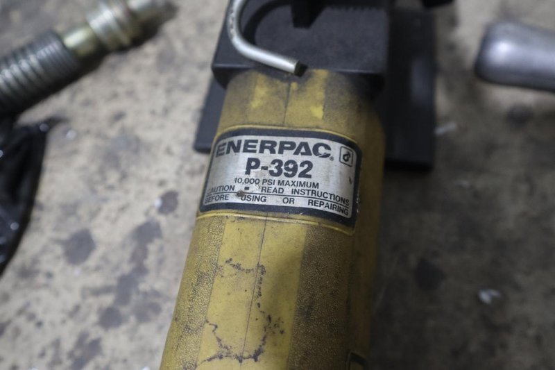 Hydraulic Power Units, Barrel Pumps, Large Ridgid Pipe Cutter- Auction Item