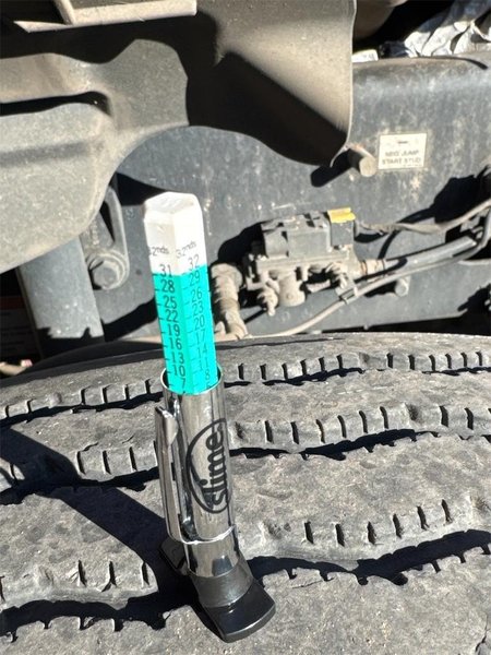 2020 Freightliner Cascadia 1FUJHHDVXLLLC1679