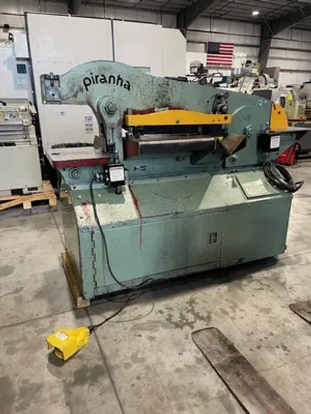 PIRANHA P-90  90 Ton Hydraulic Ironworker 1994’ USA 7118