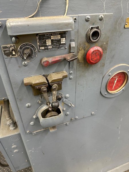 36&quot; DOALL MODEL #3613-1 VERTICAL BANDSAW: YOBRO #24515