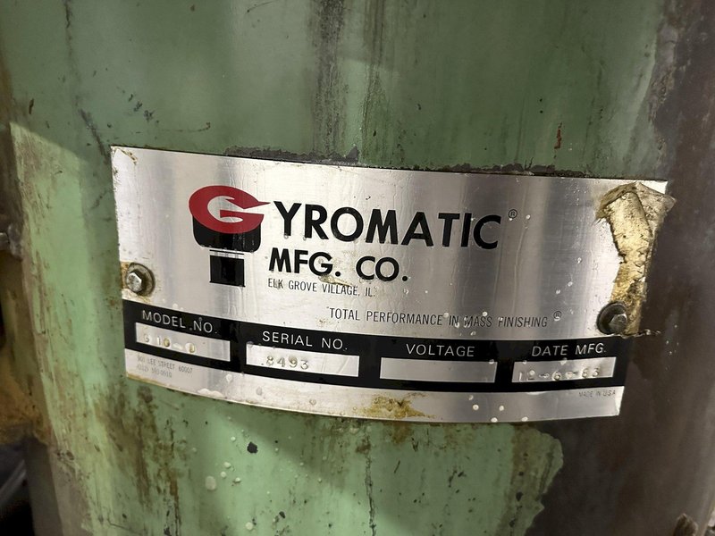 10 CUBIC FT  GYROMATIC MODEL G10-D VIBRATORYFINSHER: STOCK #77935