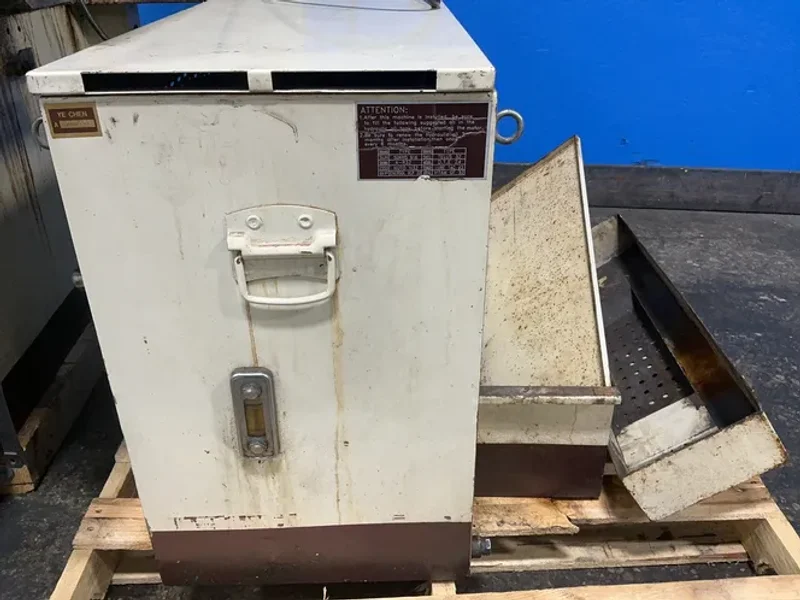 FALCON CHEVALIER MACHINERY INC. 12”X23.5” TABLE SURFACE GRINDER  -  FSG-1228AD