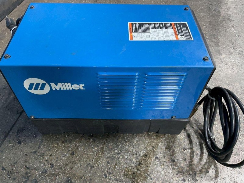 MILLER 1/50/60/115 WELDING COOLING MACHINE   -  COOLMATE 3