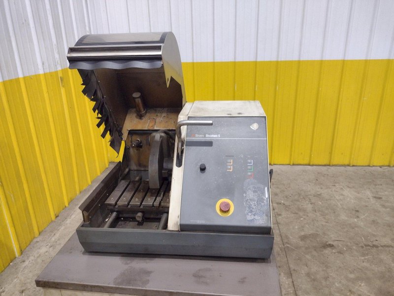 STRUERS DISCOTOM-5 PRECISON ABRASVIE CUTOFF SAW: YOBRO #25432