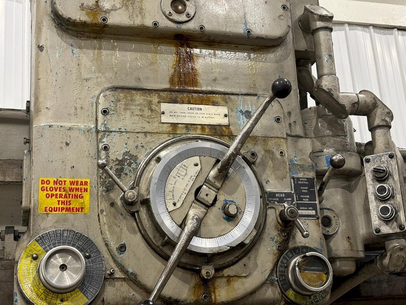 8&#039; ARM x 19&quot; GIDDINGS &amp; LEWIS MODEL #956-CHIPMASTER RADIAL ARM DRILL ON 360° T-SLOTTED BASE: STOCK #23546