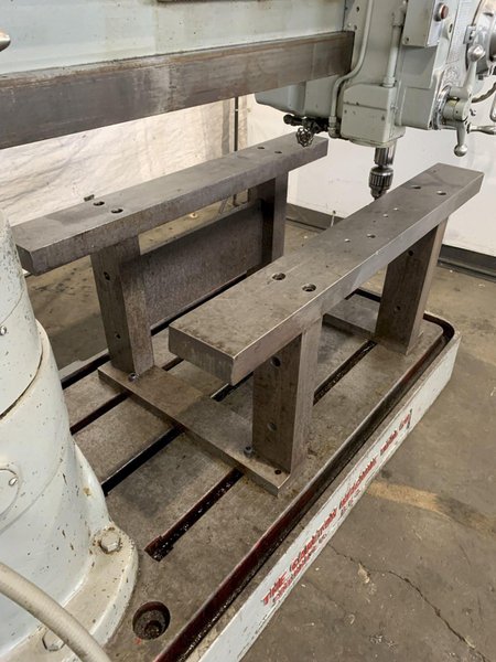 4&#039; X 11&quot; CARLTON 1A RADIAL ARM DRILL. STOCK # 0850023.