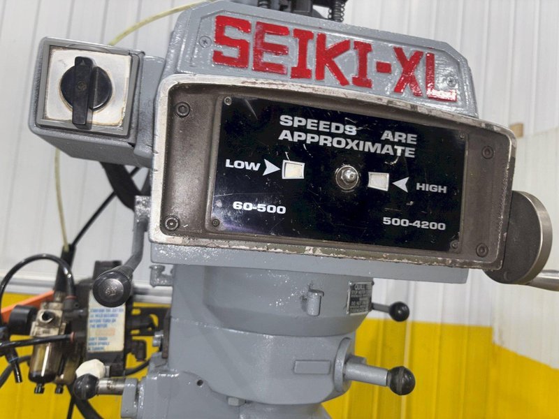 3 HP SEIKI XL MODEL #3VX VARIABLE SPEED VERTICAL RAM TYPE KNEE MILL: YOBRO #23839