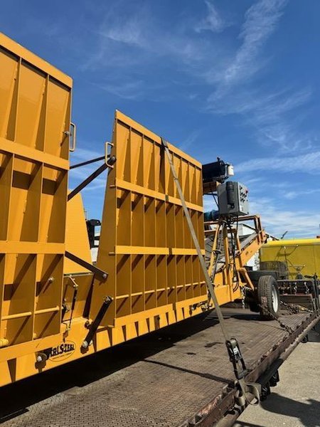 Logan RVP1410 Drive-Over Hopper Bottom Unloader Conveyor, 2024 – Portable Grain Truck Unloading System