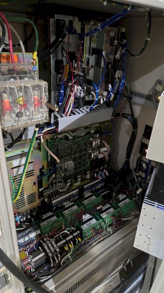 YASKAWA MOTOMAN UP130-RB00 INDUSTRIAL ROBOT ARM AND CONTROL CABINET USED