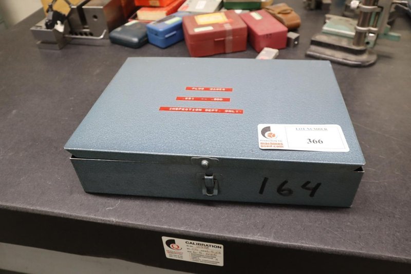 Micron Pin Plug Gage Set .251-.500" Plus in Steel Case- Auction Item