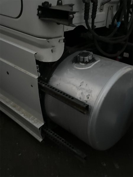 2019 Freightliner Cascadia 1FUJHHDR5KLKM7237