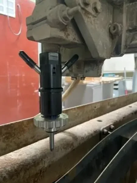 2011 FLOW MACH 3 4020B | Waterjet Cutters