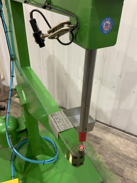 THE CLINCHER AIR CAM CLINCHING  MACHINE: STOCK #81156