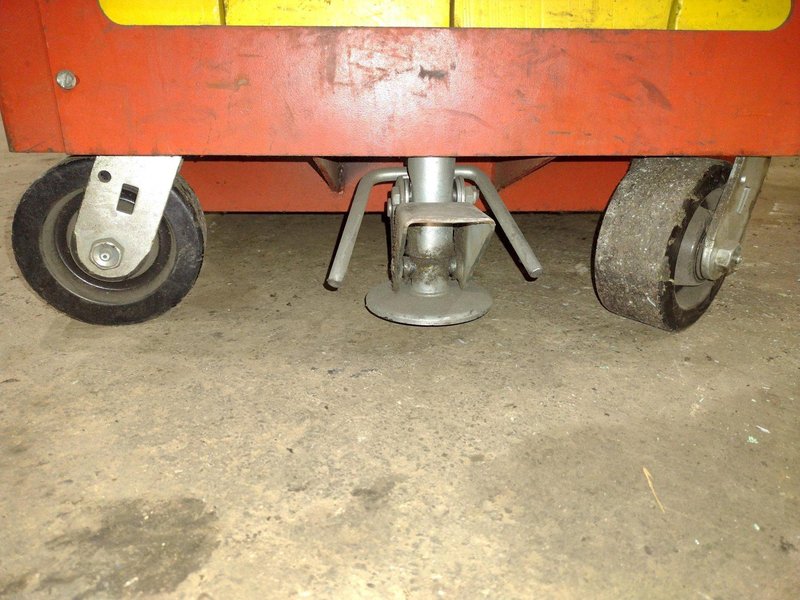 1,000 LB WESCO MODEL #PCBFL-64-25 ELECTRIC FORK LIFT: STOCK #19638