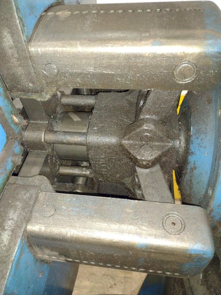 6,000 LB X 24&quot; LITTELL MODEL #60-24 PULL OFF COIL REEL UNCOILER, HYDRAULIC EXPANSION: STOCK #23703