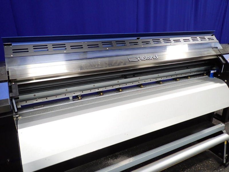 ROLAND 69" PRINTER / CUTTER  -  XR-640