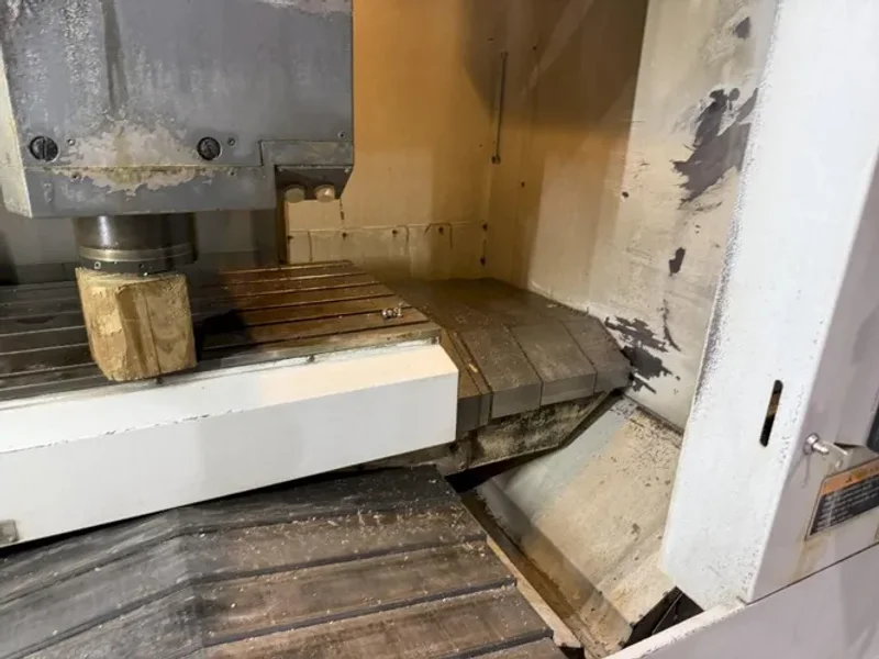 MORI SEIKI 43.3" X 23.6" TABLE CNC VMC  -  NV5000
