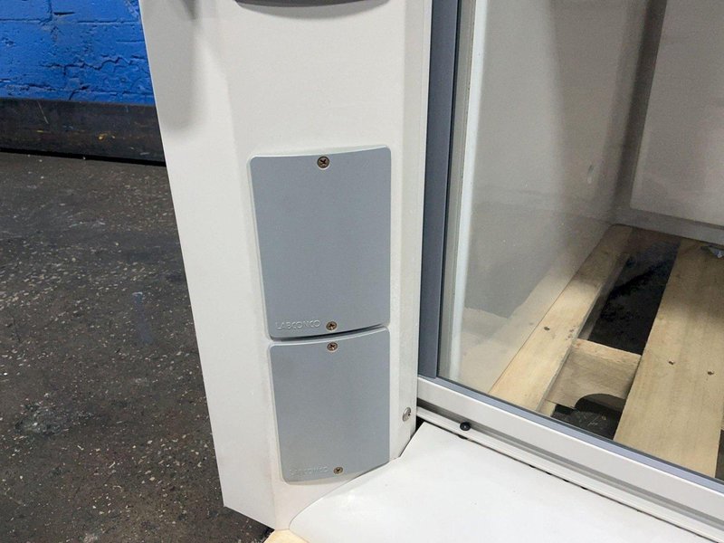 LABCONCO 39”X21”X48” CHEMICAL FUME HOOD  -  488040010814