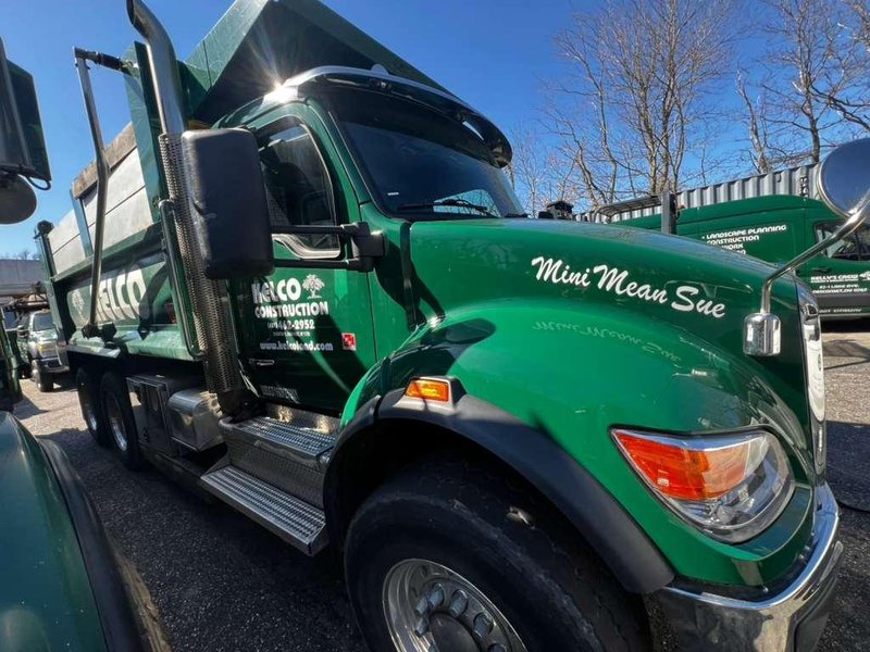 Kenworth T480 Dump Truck, 2023 – Tandem Axle, Heavy-Duty Work Truck