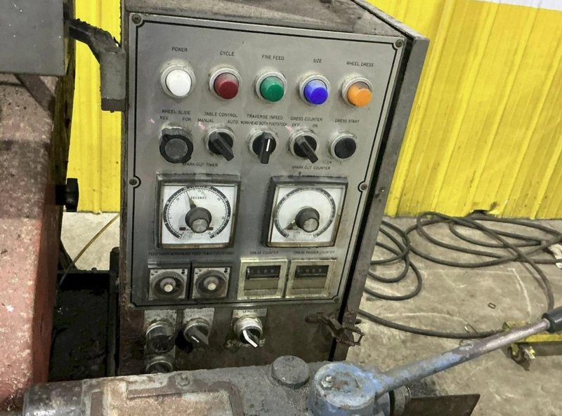 12" X 40" SHIGIYA OKAMOTO #GUA-30-100 OD HYDRAULIC CYLINDRICAL GRINDER. STOCK # 0435526