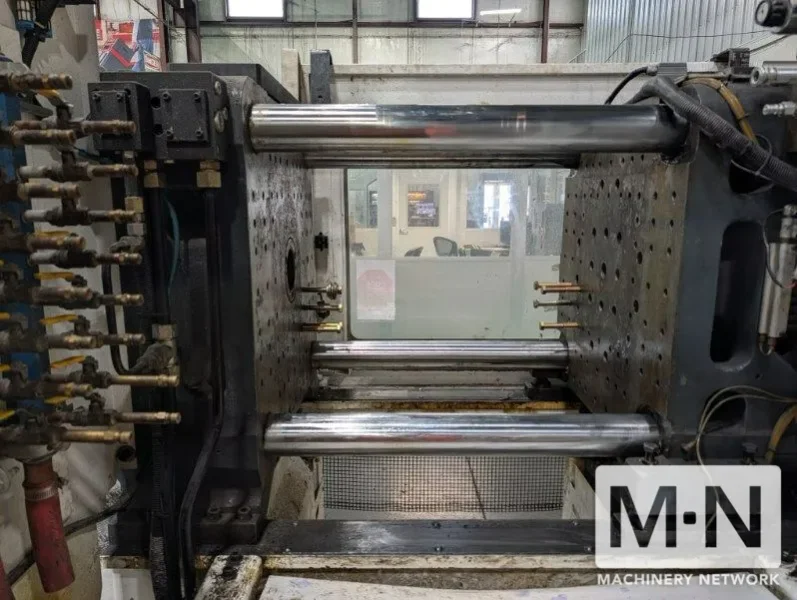 170 TON 15.8 OZ CINCINNATI MILACRON MAGNA T SERVO 170 INJECTION MOLDING MFG 2014