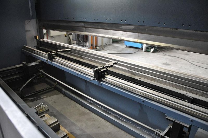 Durma - AD-S 320 ton x 4100 mm CNC