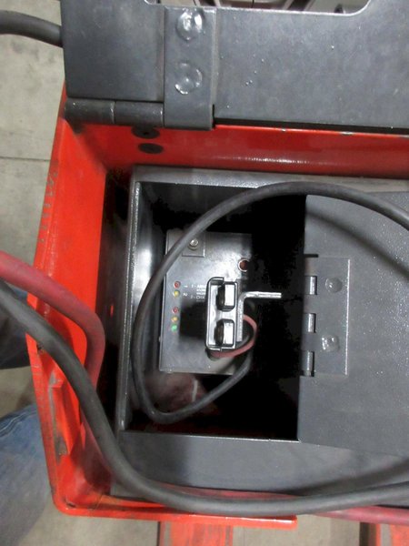 Linde Model EGU 20 Electric Pallet Jack, 4400 LB Capacity, 46&quot; Fork Length- Auction Item