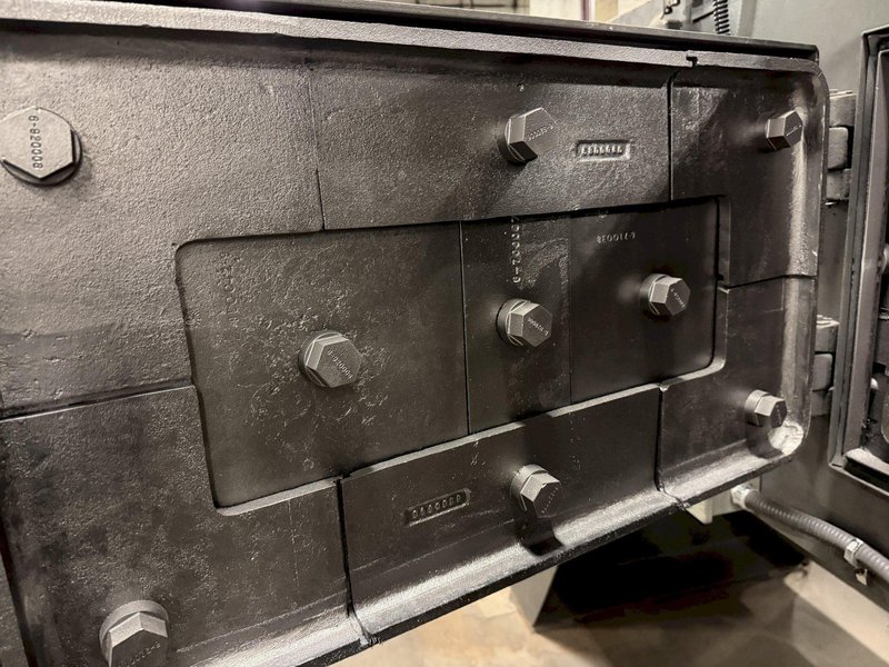 PANGBORN ES-1845 SCREW TYPE AXILE/SHAFT 25 HP SHOT BLAST MACHINE. STOCK # 0223926