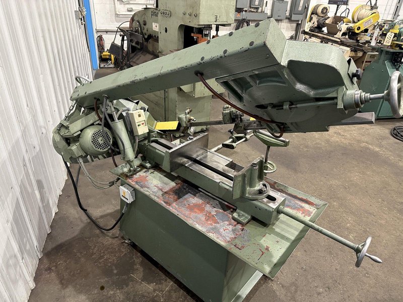 19.6 X 10.2" JAESPA MODEL #W-260 HORIZONTAL BAND SAW: STOCK #77908