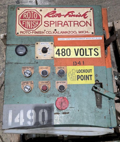 ROTO-FINISH ST-4N6A VIBRATORY PARTS FINISHER USED
