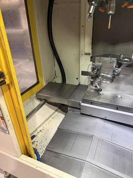 2018 Fanuc Robodrill a-D21MiB5 Adv Used CNC Vertical Machining Center For Sale