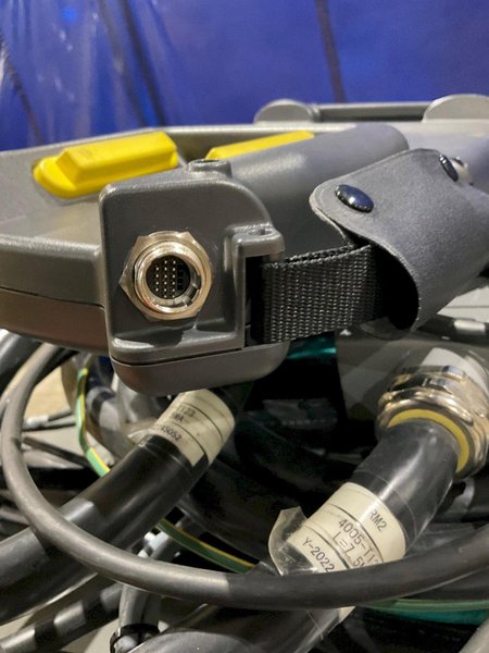 FANUC M-410IC/185 ROBOT W R-30IB PLUS CONTROLLER USED