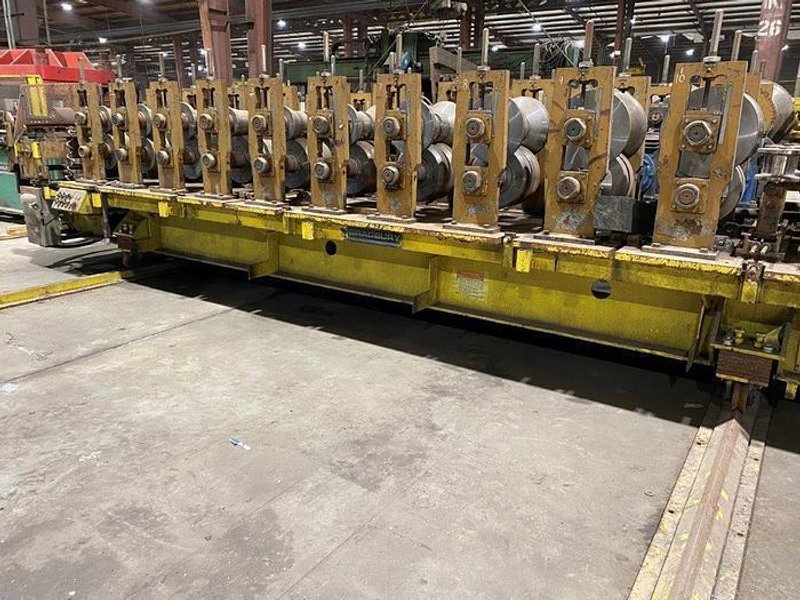 24 STAND X 3.5&quot; ARBOR BRADBURY 425 C/Z PURLIN ROLLFORMER. STOCK # 0891724