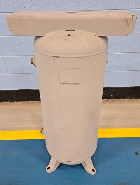 SAMUEL A10041 VERTICAL AIR RECEIVER TANK 30 GALLON 200PSI USED