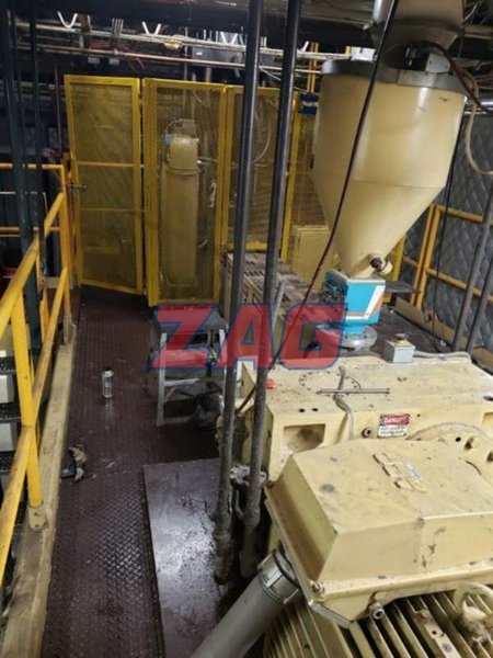 Graham Accumulator Head Blow Molder, Single Head, 40lb, Used Model 40SP4884