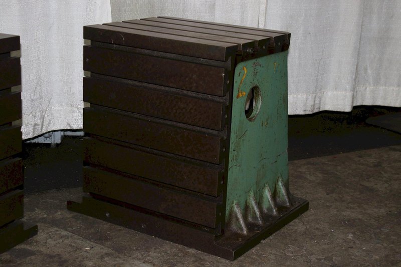 1 SET OF DEVLIEG 20-1/2&quot; X 25&quot; T SLOTTED ANGLE PLATES: STOCK #75545