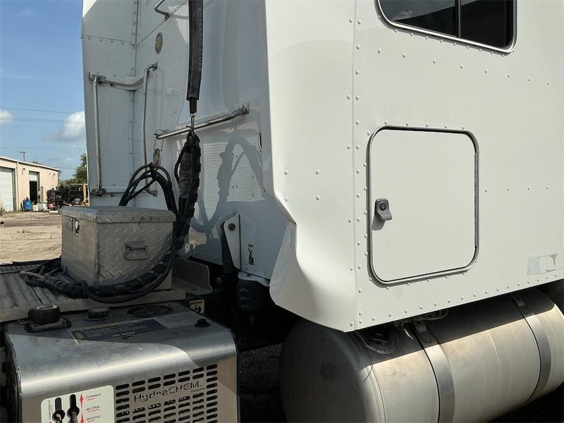 2020 Peterbilt 389 1XPXD49X5LD648486