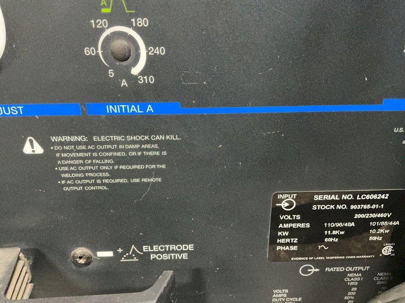 MILLER 250 A WELDER  -  SYNCROWAVE 250 DX