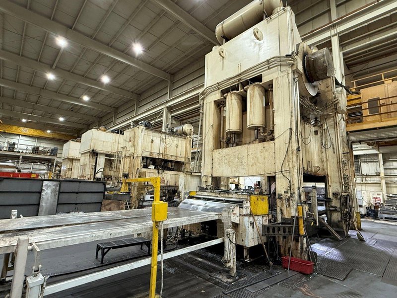 30,000 lbs. x 72 inch Coe Press Equipment "Conventional" Servo Coil Feed Line For Sale.  Can Be Seen Under Power!